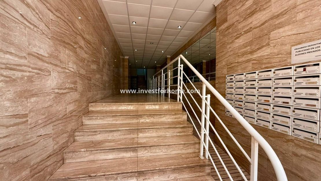 Verkoop - Appartement - Torrevieja - Playa del Cura