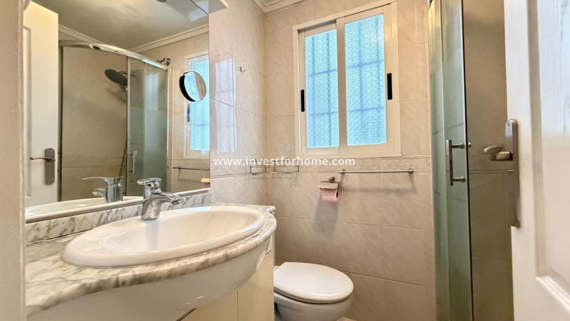 Verkoop - Appartement - Torrevieja - Playa del Cura