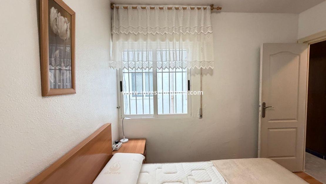 Verkoop - Appartement - Torrevieja - Playa del Cura