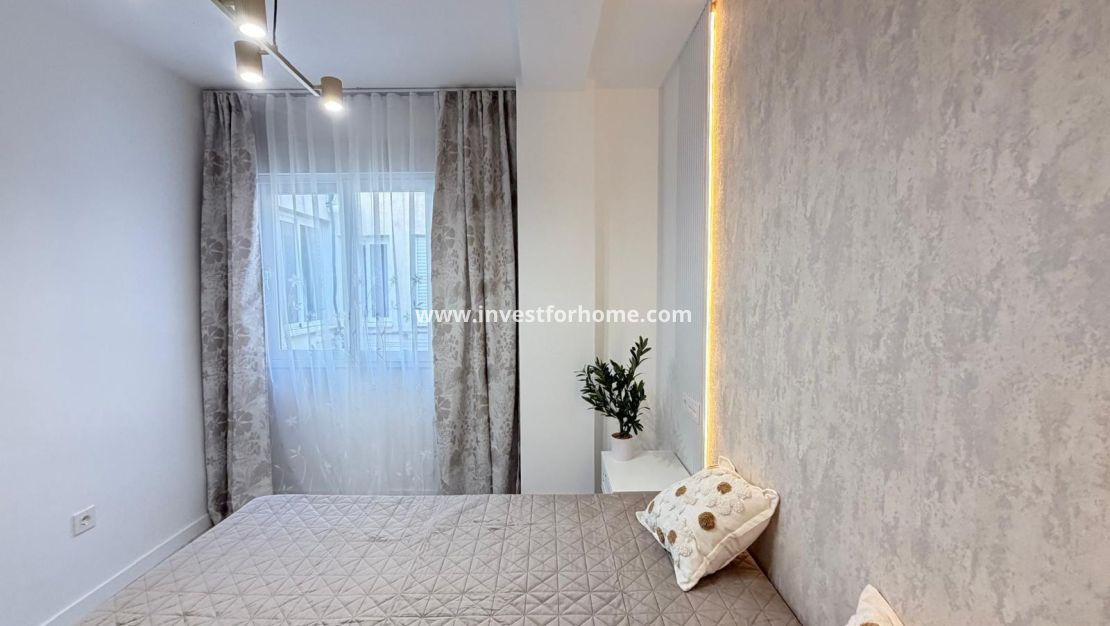 Verkoop - Appartement - Torrevieja - Playa del Cura