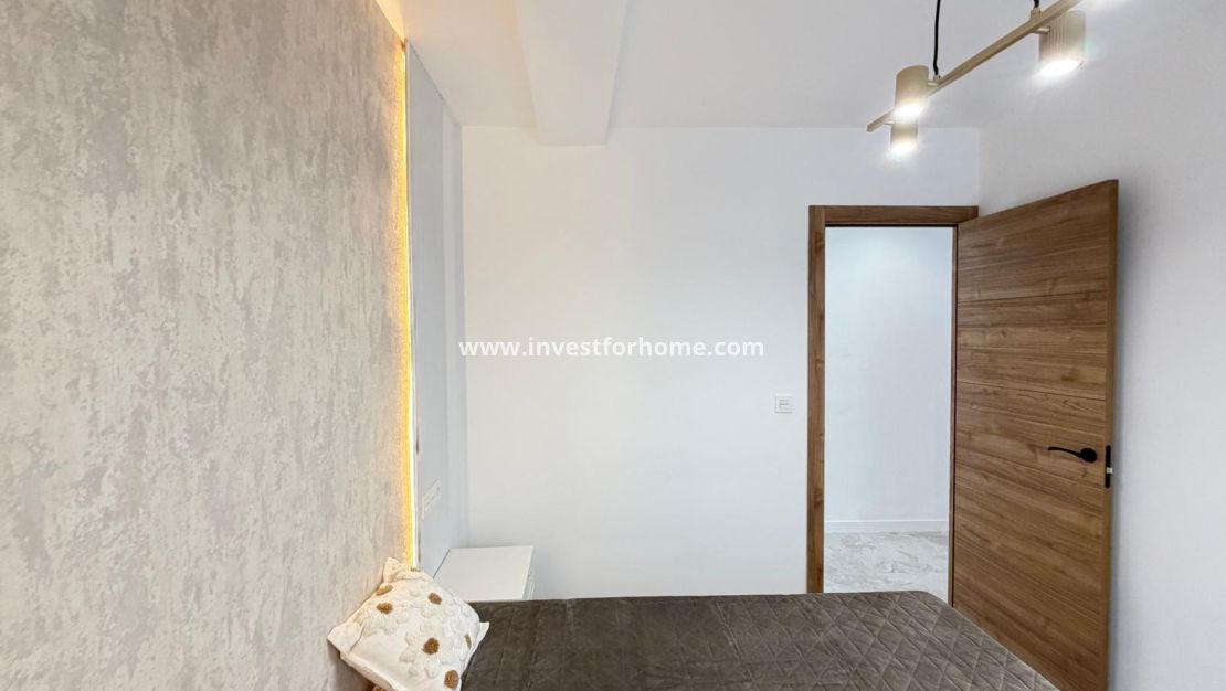 Verkoop - Appartement - Torrevieja - Playa del Cura