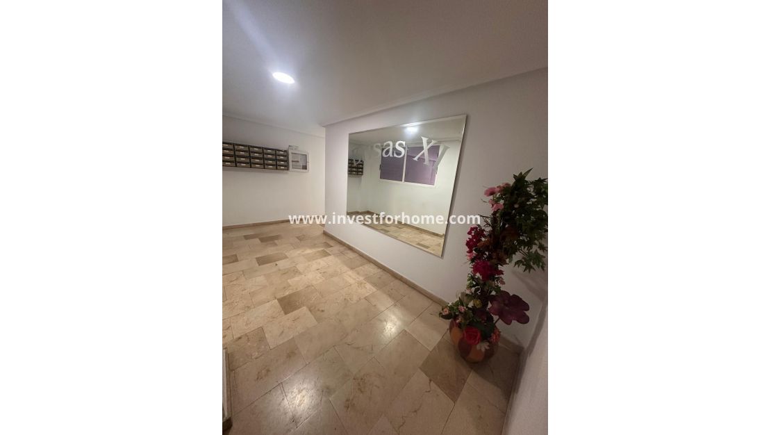 Verkoop - Appartement - Torrevieja - Playa del Cura