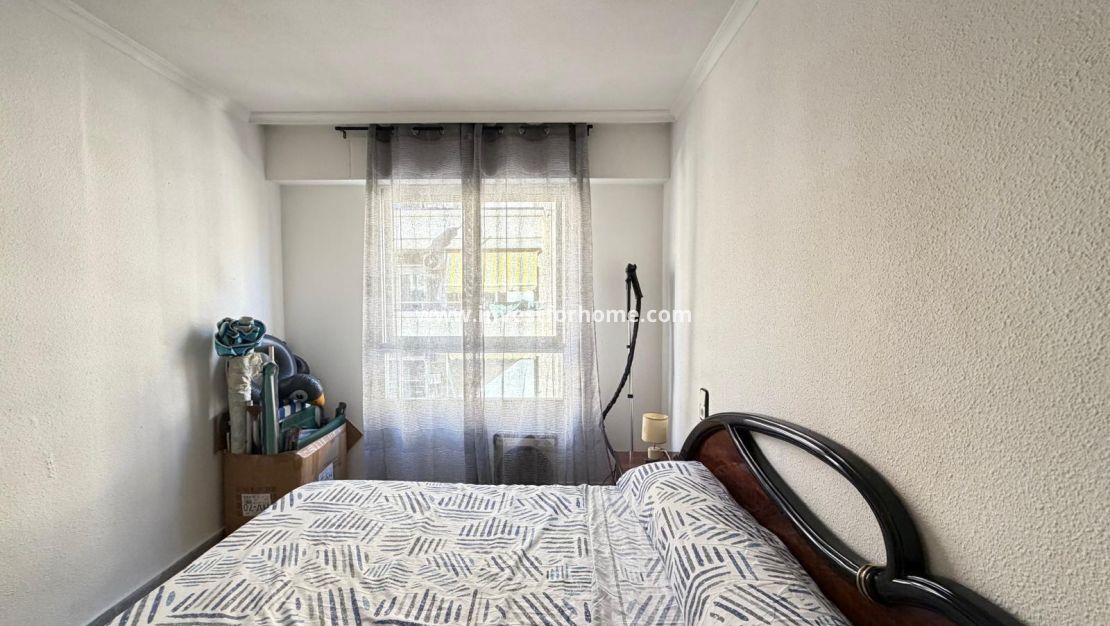 Verkoop - Appartement - Torrevieja - Playa del Cura