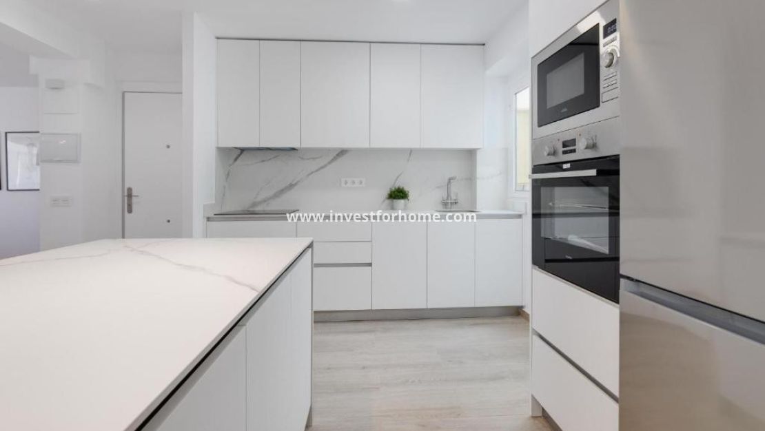 Verkoop - Appartement - Torrevieja - Playa del Cura