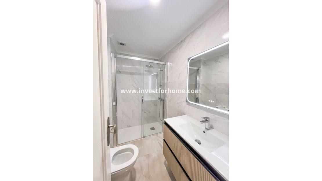 Verkoop - Appartement - Torrevieja