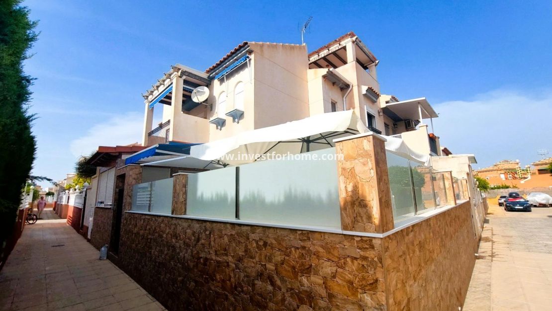 Verkoop - Bungalow - Orihuela Costa - Costa Blanca