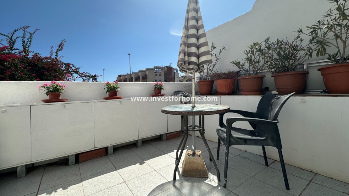 Verkoop - Bungalow - Orihuela Costa - Costa Blanca
