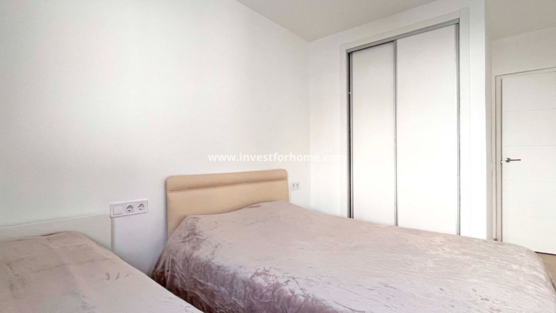 Verkoop - Bungalow - Orihuela Costa - Costa Blanca