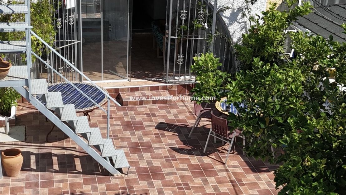 Verkoop - Bungalow - Orihuela Costa - Costa Blanca