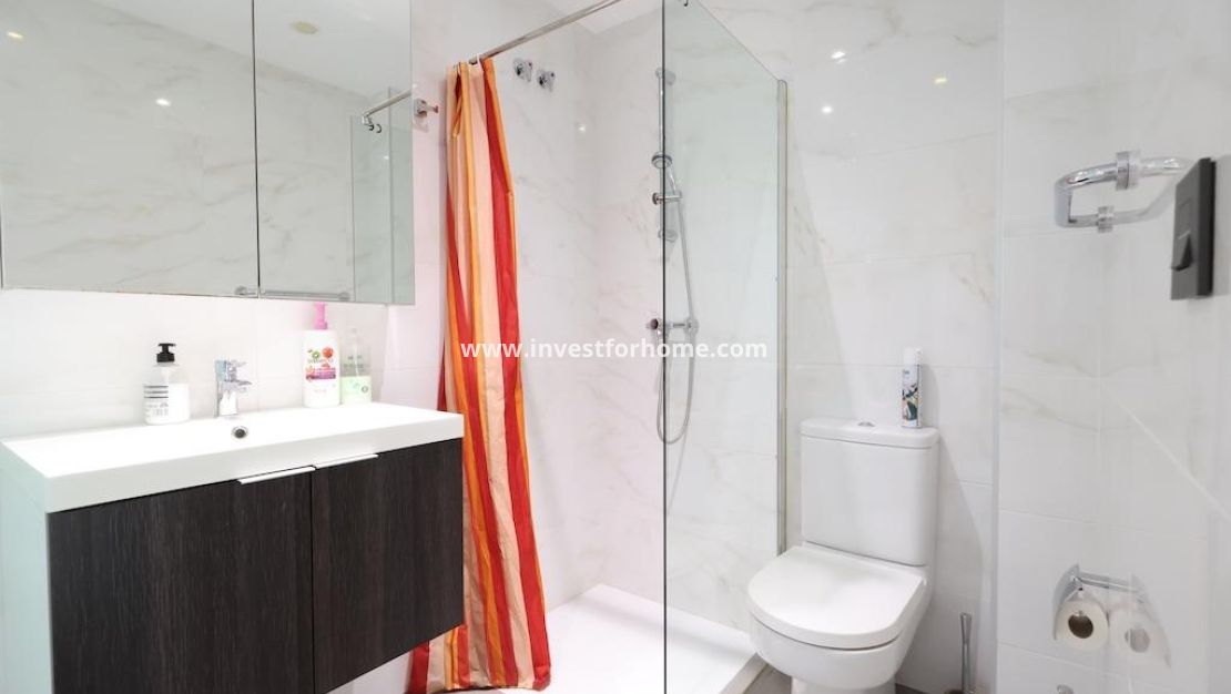 Verkoop - Bungalow - Orihuela Costa - Costa Blanca