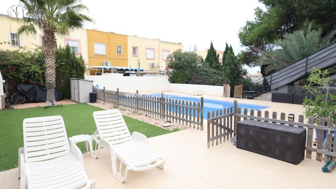 Verkoop - Bungalow - Orihuela Costa - Costa Blanca