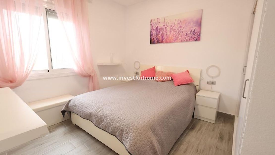 Verkoop - Bungalow - Orihuela Costa - Costa Blanca