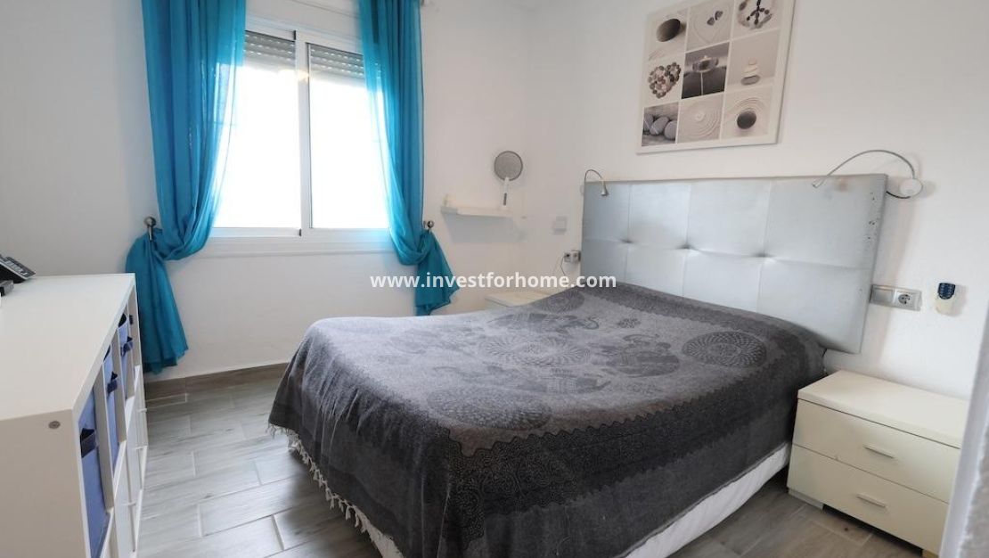 Verkoop - Bungalow - Orihuela Costa - Costa Blanca