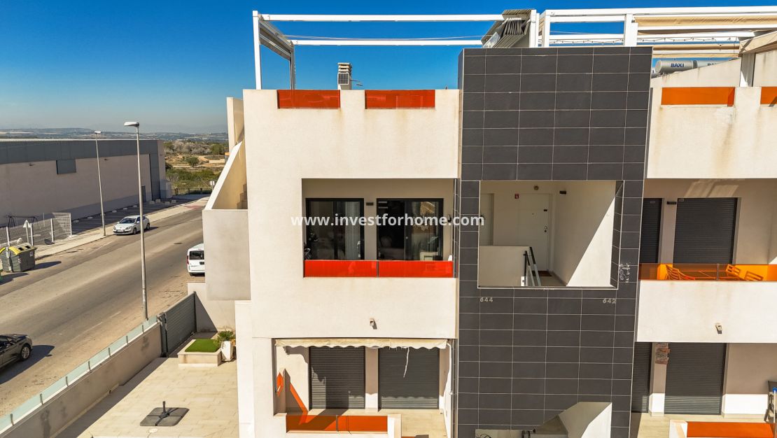 Verkoop - Bungalow - Orihuela Costa - Costa Blanca