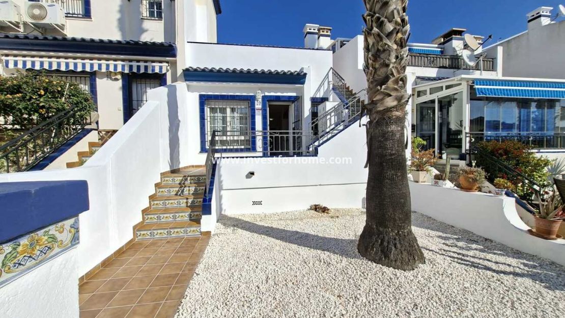 Verkoop - Bungalow - Orihuela Costa - Costa Blanca