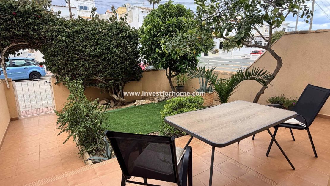 Verkoop - Bungalow - Orihuela Costa - Costa Blanca