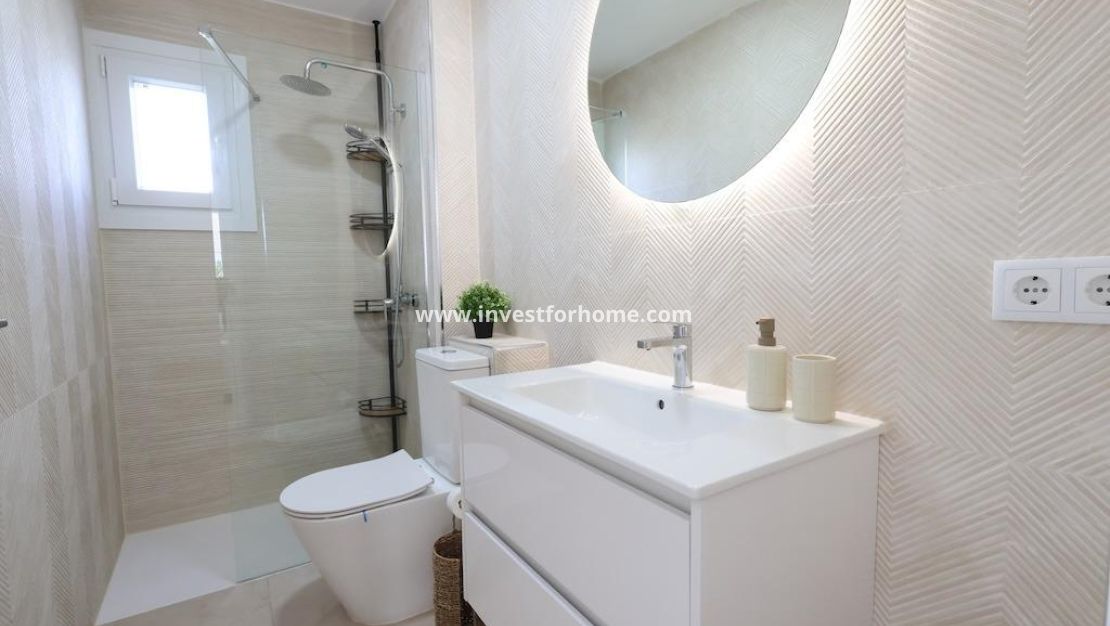 Verkoop - Bungalow - Orihuela Costa - Costa Blanca