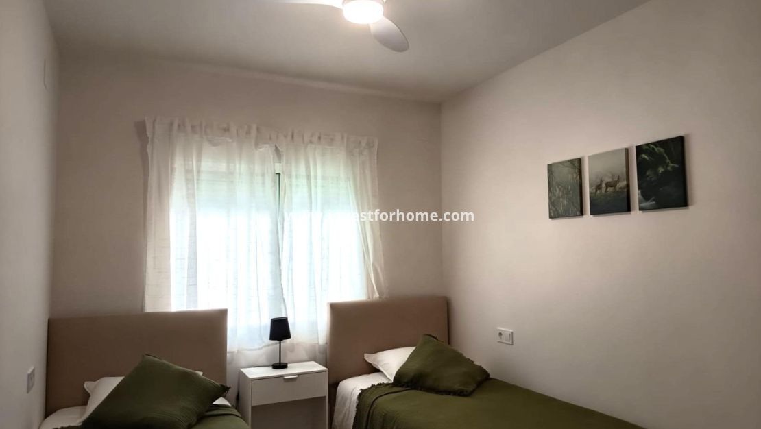 Verkoop - Bungalow - Orihuela Costa - Costa Blanca