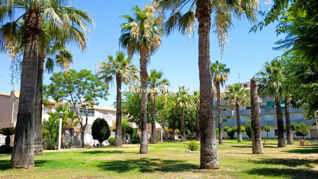 Verkoop - Bungalow - Orihuela Costa - Costa Blanca