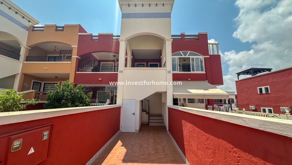 Verkoop - Bungalow - Orihuela Costa - Costa Blanca