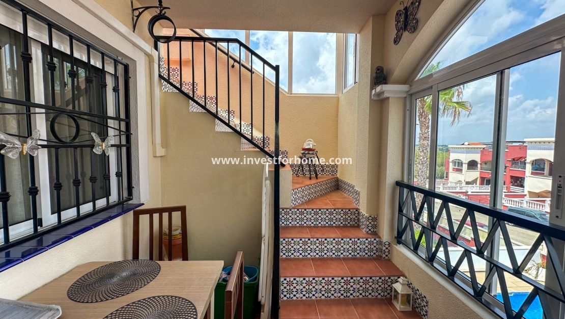 Verkoop - Bungalow - Orihuela Costa - Costa Blanca