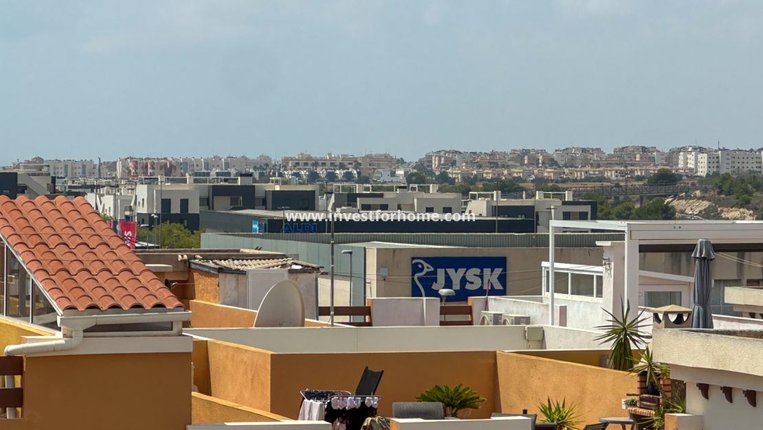 Verkoop - Bungalow - Orihuela Costa - Costa Blanca