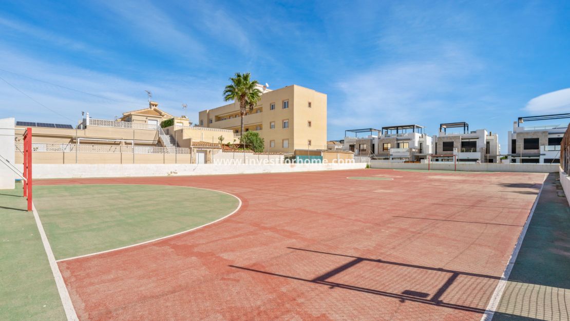Verkoop - Bungalow - Orihuela Costa - Costa Blanca