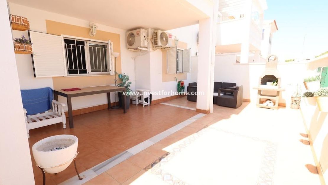 Verkoop - Bungalow - Orihuela Costa - Costa Blanca