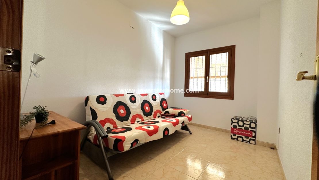 Verkoop - Bungalow - Orihuela Costa - Inland