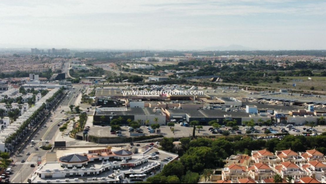 Verkoop - Bungalow - Orihuela Costa - Inland