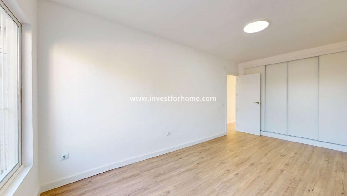 Verkoop - Bungalow - Orihuela Costa - Inland