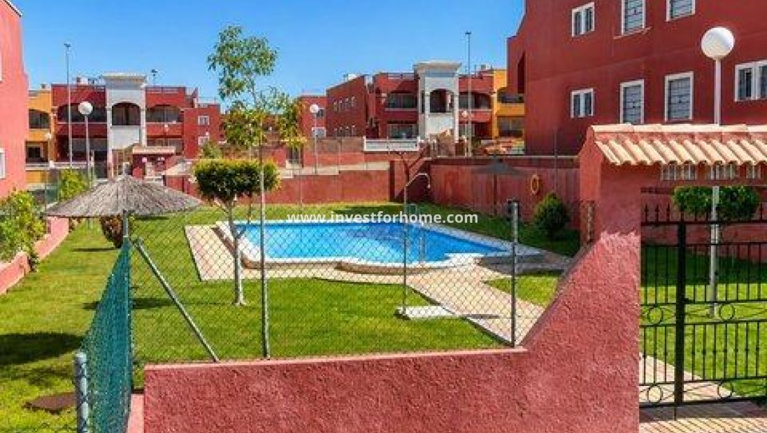 Verkoop - Bungalow - Orihuela Costa - Los Altos