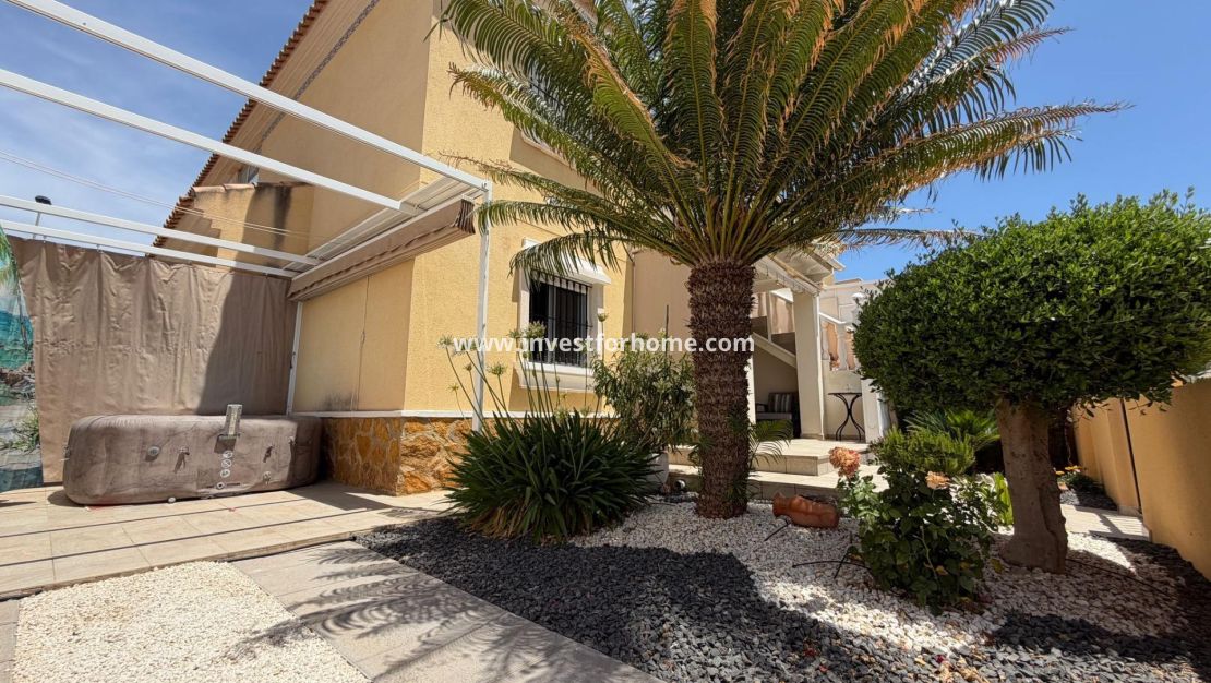 Verkoop - Bungalow - Orihuela Costa - Los Dolses