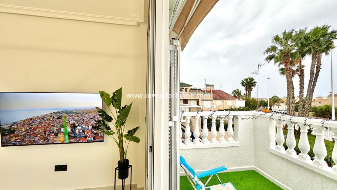 Verkoop - Bungalow - Orihuela Costa - Playa Flamenca