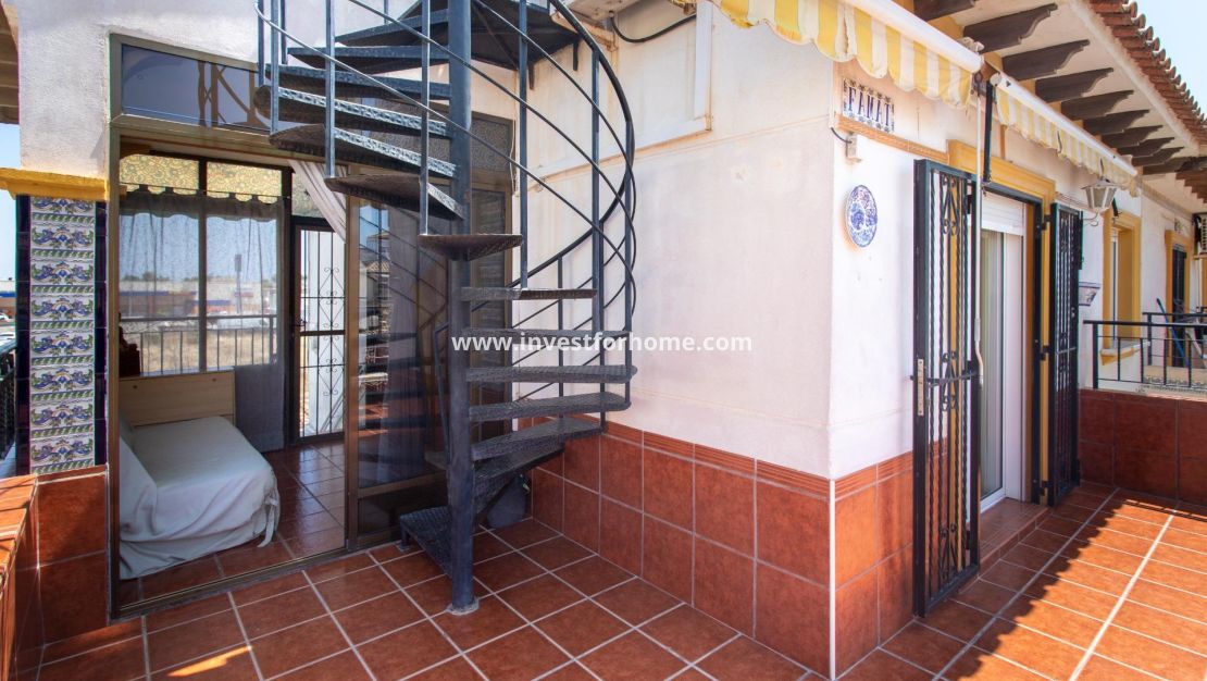 Verkoop - Bungalow - Orihuela Costa - Punta Prima