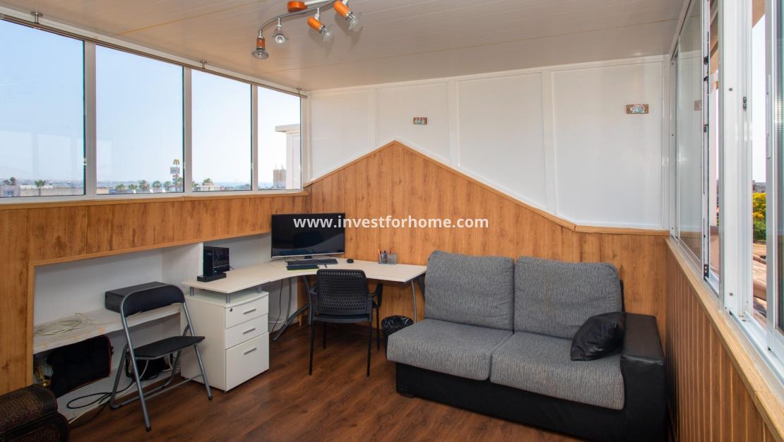 Verkoop - Bungalow - Orihuela Costa - Punta Prima