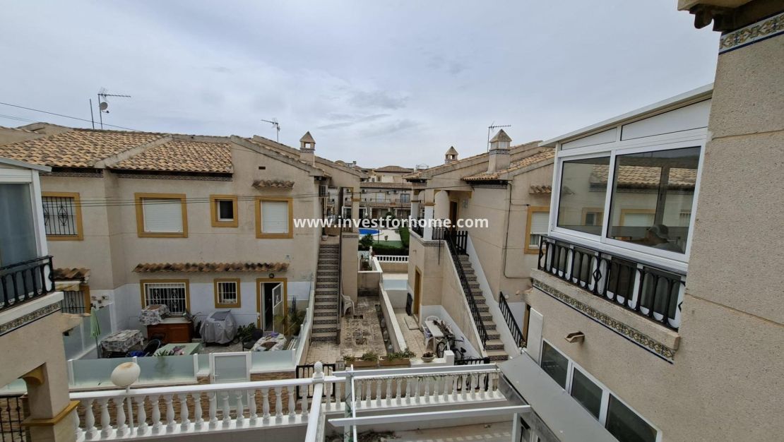 Verkoop - Bungalow - Orihuela Costa - Punta Prima