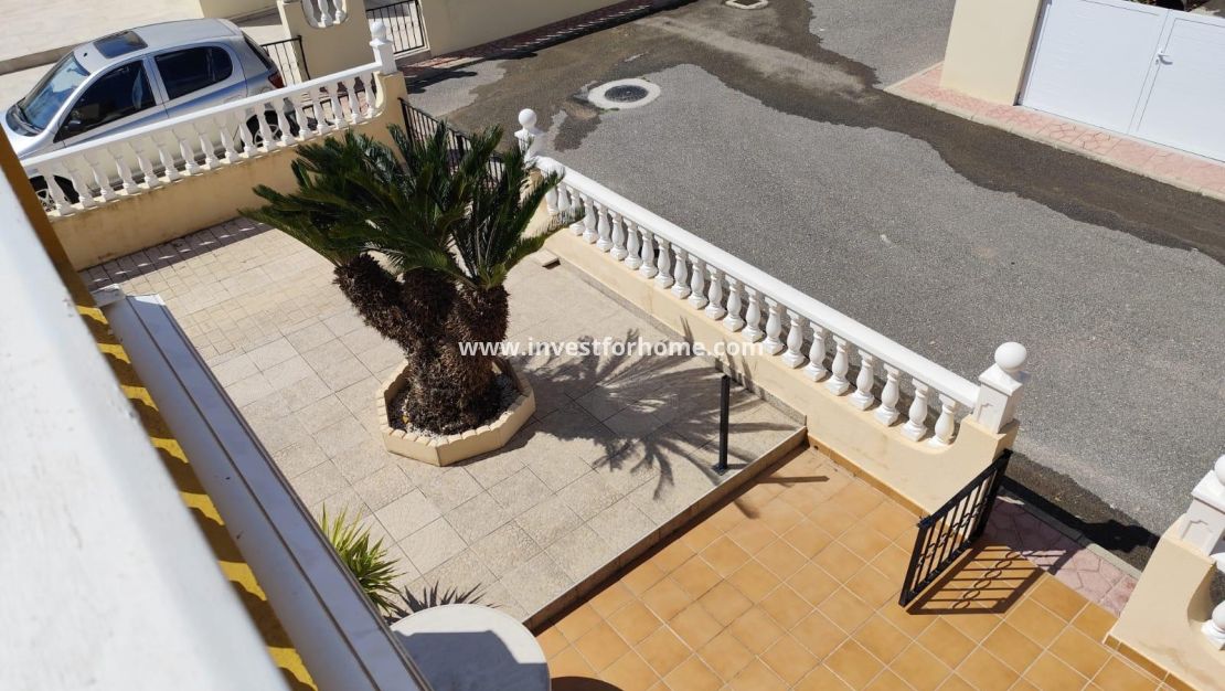 Verkoop - Bungalow - Orihuela Costa - Urbanización Perla Del Mar