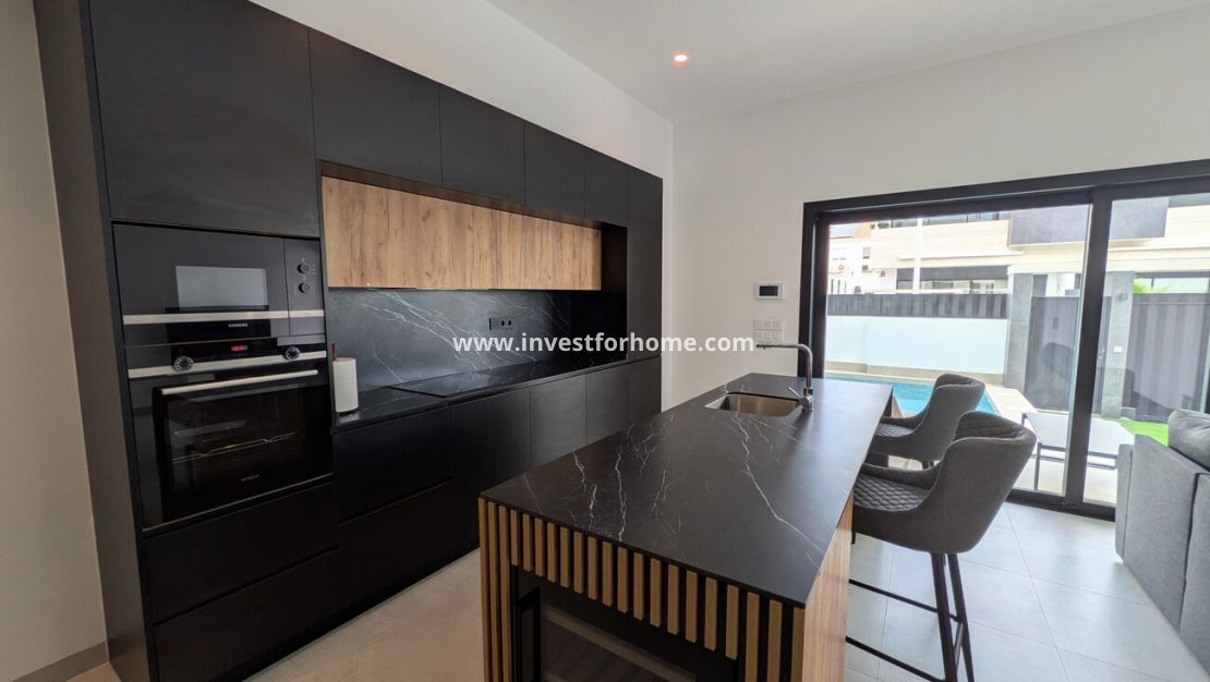 Verkoop - Bungalow - Pilar de la Horadada - Costa Blanca