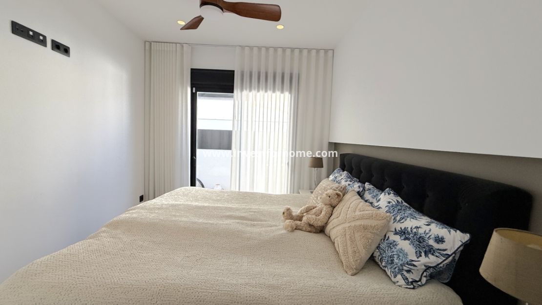 Verkoop - Bungalow - Pilar de la Horadada - Costa Blanca