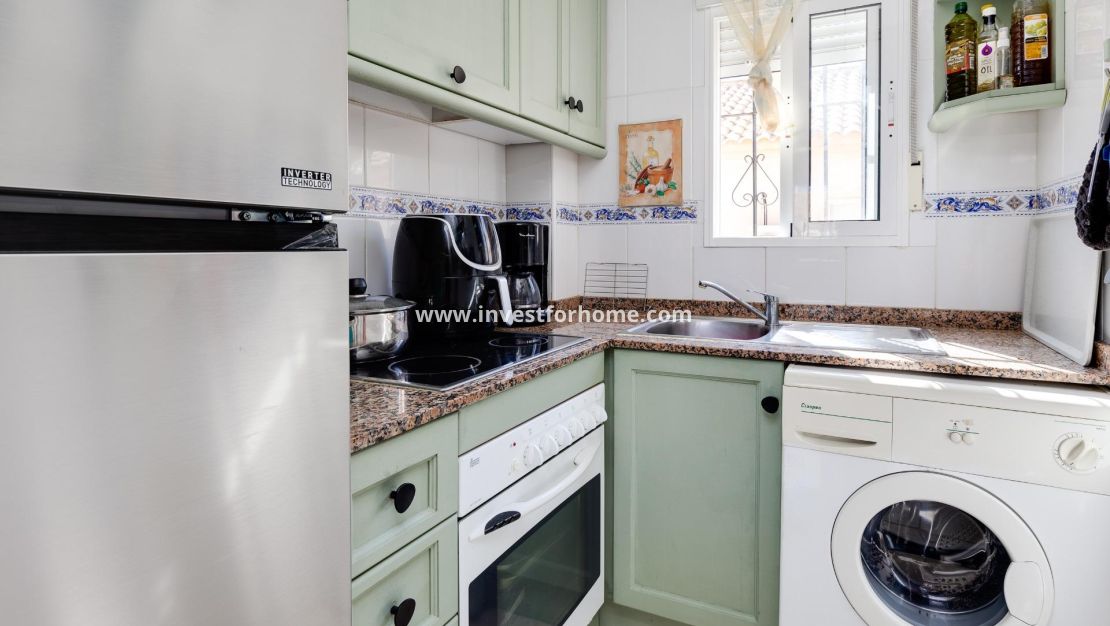 Verkoop - Bungalow - Torrevieja - aguas nuevas