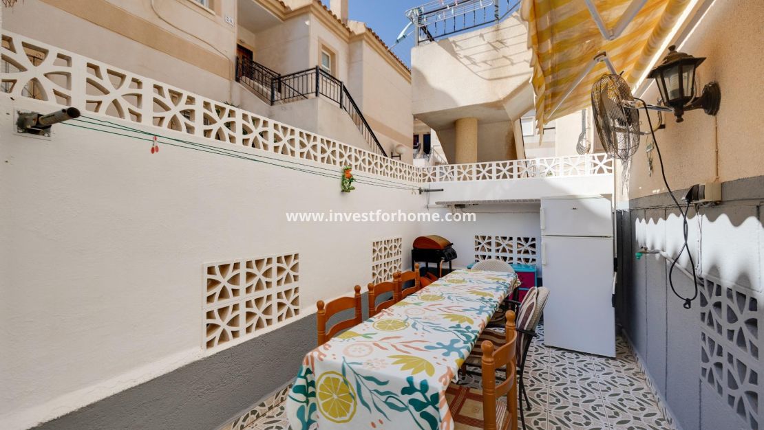 Verkoop - Bungalow - Torrevieja - aguas nuevas