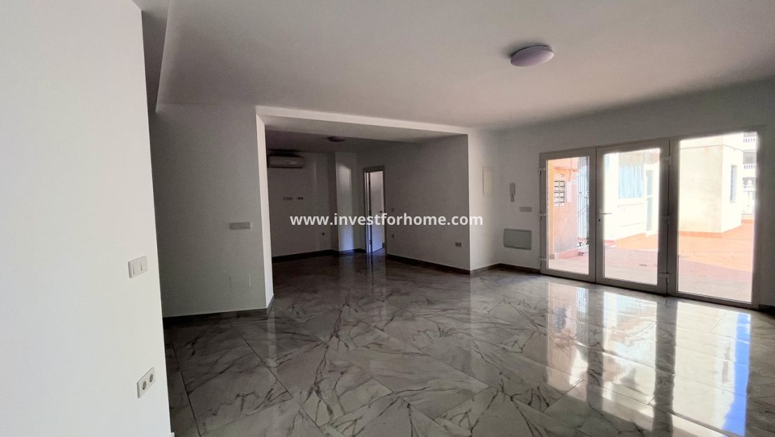 Verkoop - Bungalow - Torrevieja - Centro