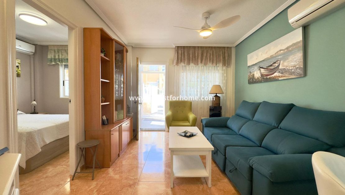 Verkoop - Bungalow - Torrevieja - Centro