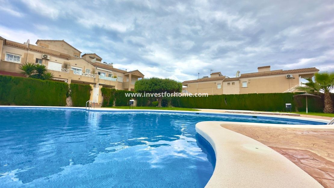 Verkoop - Bungalow - Torrevieja - Centro