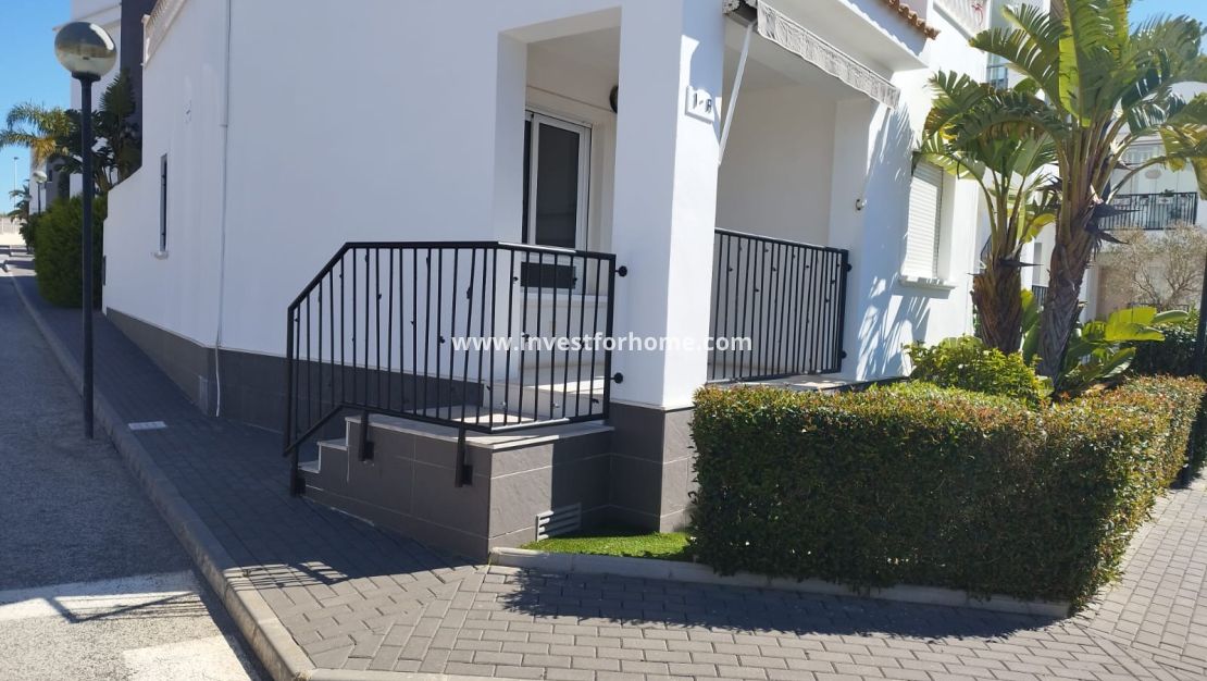 Verkoop - Bungalow - Torrevieja - Costa Blanca