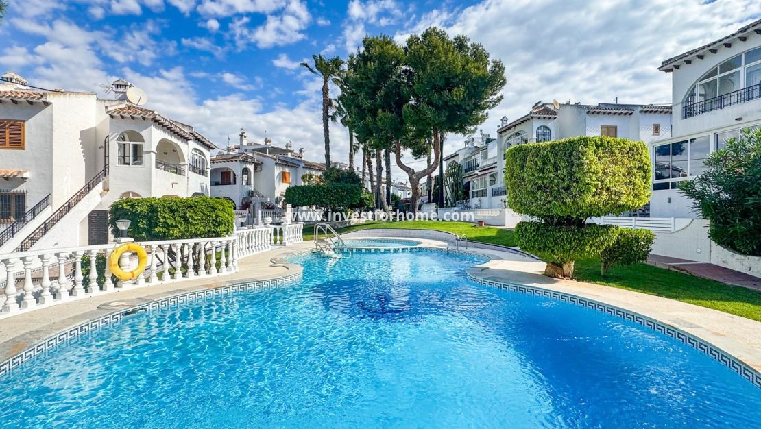 Verkoop - Bungalow - Torrevieja - Costa Blanca
