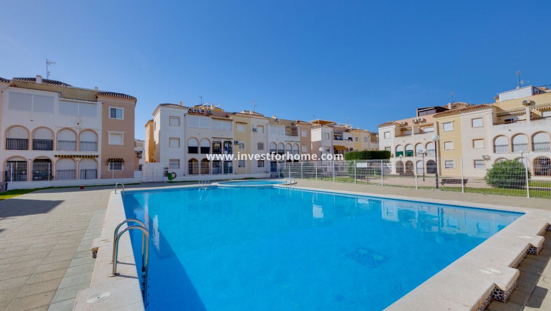 Verkoop - Bungalow - Torrevieja - Costa Blanca