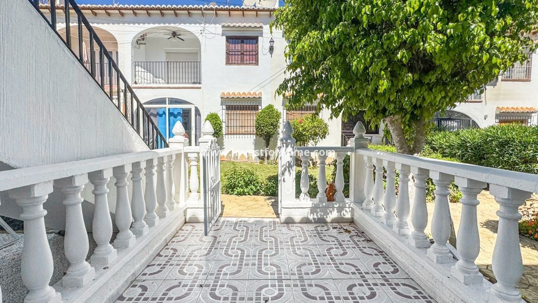 Verkoop - Bungalow - Torrevieja - Costa Blanca