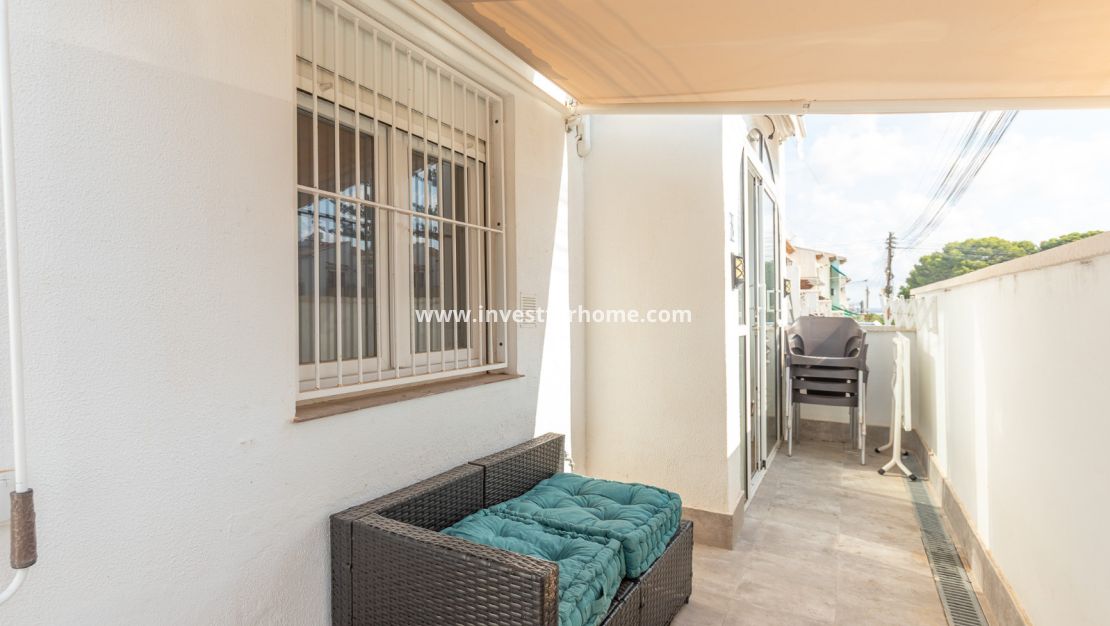 Verkoop - Bungalow - Torrevieja - Costa Blanca